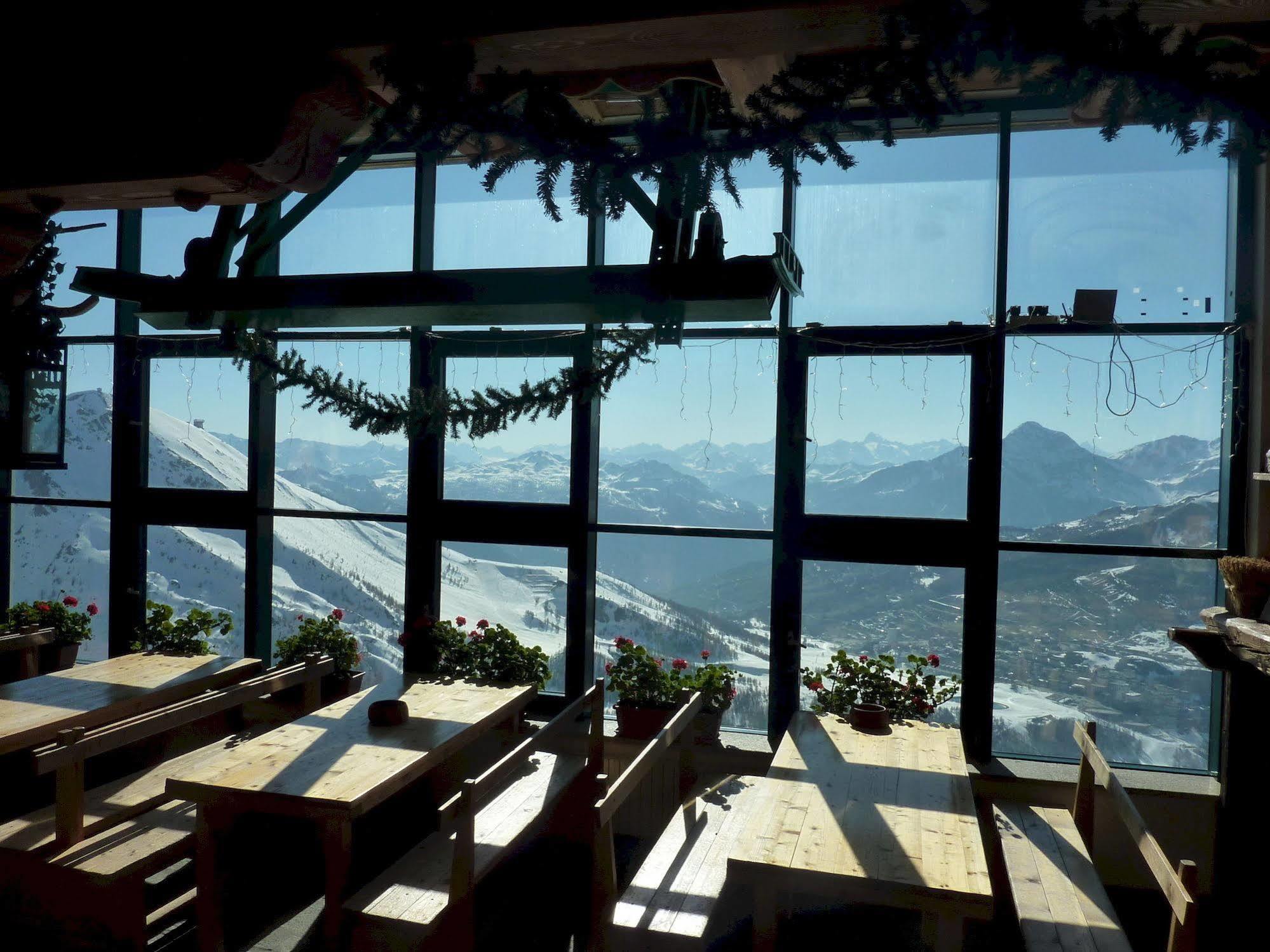 Tana Della Volpe Otel Colle Colle Sestriere Dış mekan fotoğraf